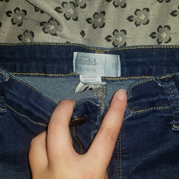 Mudd Denim Shorts - Picture 3 of 3